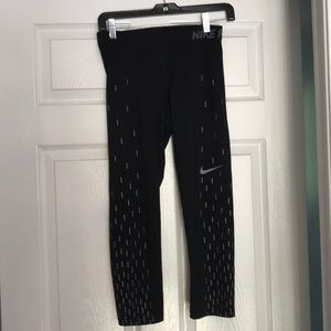 NIKE Pros Leggings